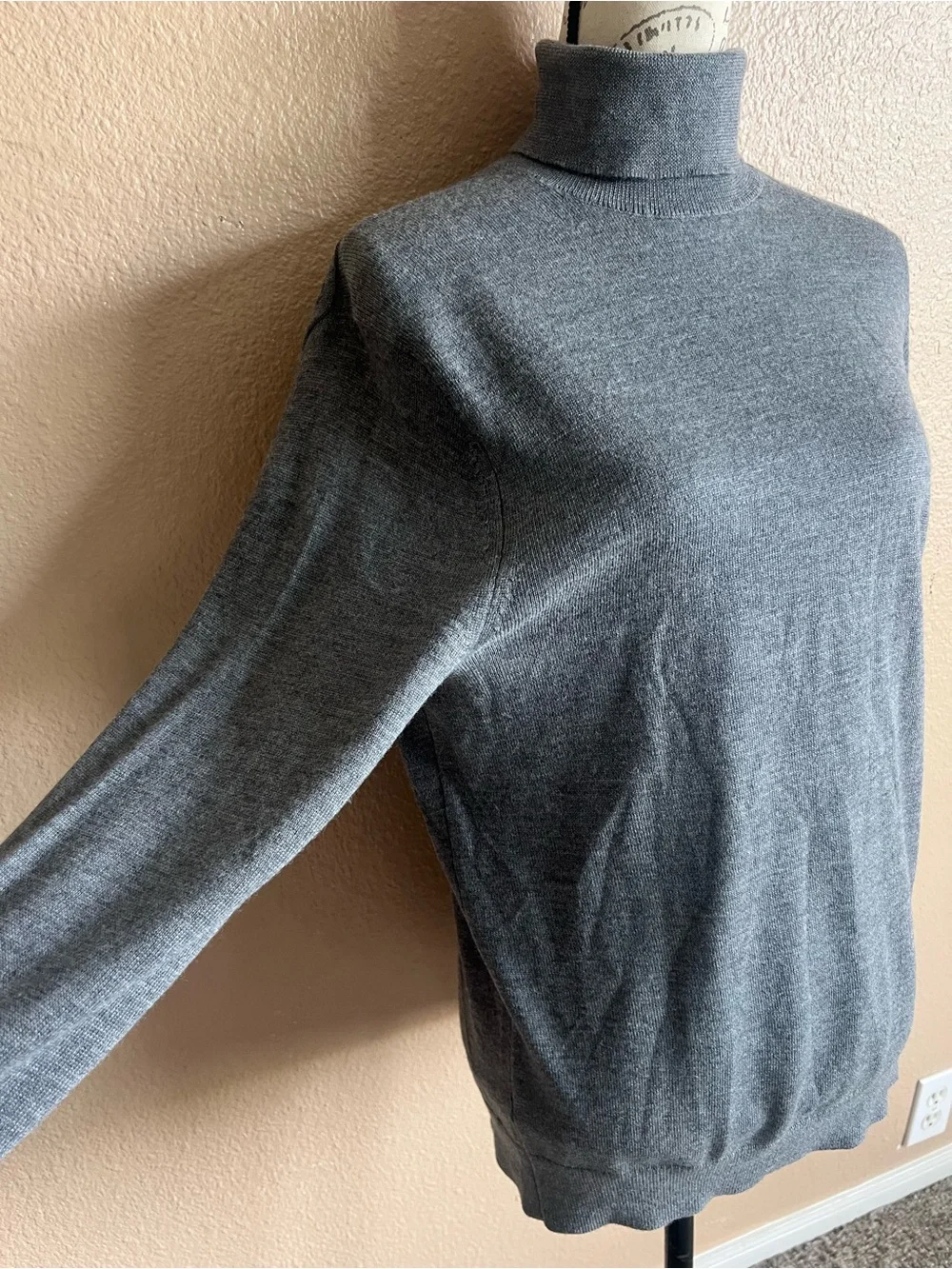 Banana Republic Baruffa Men’s Italian Merino Wool Turtleneck Gray Sweater Sz Med